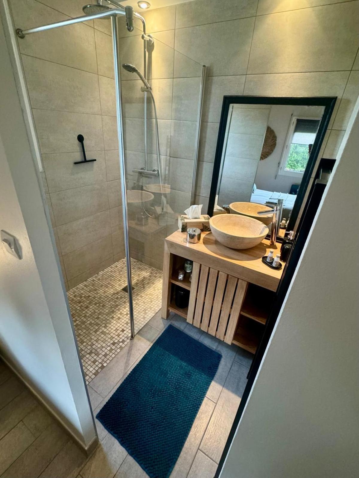 La Crevette Bed & Breakfast Villerville Exterior photo